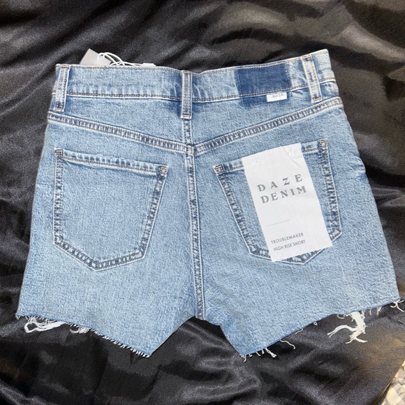 DAZE Denim Shorts - Picture 3 of 5